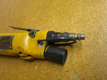 Load image into Gallery viewer, URYU SEISAKU, LTD UX-612S NUT & BOLT SETTER / NUTRUNNER ASSEMBLY 3/8" Drive