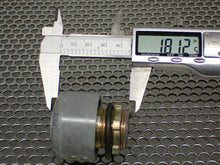Load image into Gallery viewer, (1) Allen Bradley 1490-N9 3/4" & (1) Arlington 3/4" Conduit Hubs New Old Stock