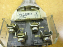 Load image into Gallery viewer, Allen Bradley 800T-NX55A Selector Switch 10A 600VAC No Key Gently Used