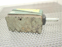 Load image into Gallery viewer, Clark-Cutler-McDermott Co. AIR-LOC 2,809,145 2,635,322 Machine Levers (Lot of 4)