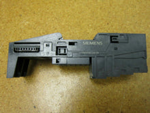 Load image into Gallery viewer, Siemens TM-E15C24-01 TERMINAL MODULE
