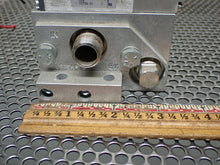 Load image into Gallery viewer, (4) VERSA KM-433-1 Manifolds & (4) KSG-4232-6K-027-D024 Valves Used See All Pics