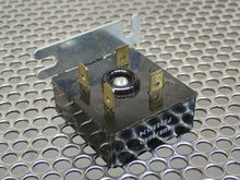 Load image into Gallery viewer, SBS74610 P12171574 Relays New Old Stock (Lot of 5) See All Pictures