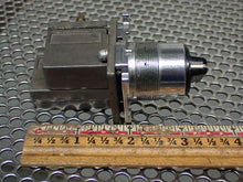 Load image into Gallery viewer, Numatrol PB5-0002 Pneumatic Selector Switch 2 Position Used With Warranty