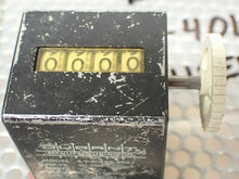 Load image into Gallery viewer, Durant 4-Y-40155-403 4 Digit Counter Used With Warranty See All Pictures