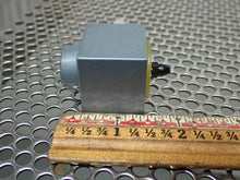 Load image into Gallery viewer, Allen Bradley Z-33838 Operating Head For Limit Switch New Old Stock (No Screws)