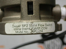 Load image into Gallery viewer, Dwyer SF2-204 Sight Flow Switch Used With Warranty See All Pictures
