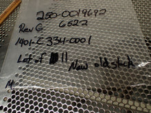 Load image into Gallery viewer, 250-0019692 Rev G 6522 1401-C334-0001 Plugs New Old Stock (Lot of 11)