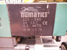 Load image into Gallery viewer, Numatics (2) 081SS402M000061 (1) 082SS415M000061 (2) 081SA402M000061 Valves Used