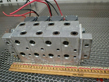 Load image into Gallery viewer, (4) VERSA KM-433-1 Manifolds & (4) KSG-4232-6K-027-D024 Valves Used See All Pics