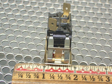 Load image into Gallery viewer, (5) UND Lab 10A 250VAC 15A 125V (2) EMA50.24 & (1) Carling 10/15A Switches Used