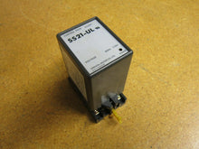 Load image into Gallery viewer, Oriental Motor Co SS21-UL SPEED CONTROL PACK 115VAC 60HZ 11PIN With Omron 11PFA