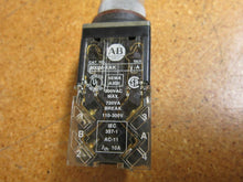Load image into Gallery viewer, Allen Bradley 800MR-A1 Ser A Pushbutton With 800M-XAK Ser A Contact Block