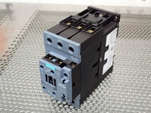 Load image into Gallery viewer, Siemens 3RT2036-1AK60 Contactor 110V 50Hz 120V 60Hz Used With Warranty See Pics