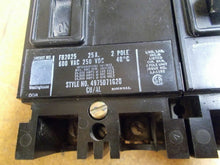 Load image into Gallery viewer, Westinghouse FB2025 Circuit Breaker 25A 2Pole 600VAC 250VDC Style 4975D71G20 (2)