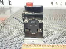 Load image into Gallery viewer, 871 7065 H1846 Reset Switch Used With Warranty Fast Free Shipping