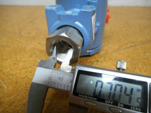 Load image into Gallery viewer, Rosemount 2088-G0A22A1 Pressure Transmitter 4-20mA 1/2" NPT New Old Stock
