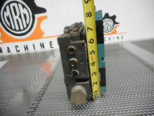 Load image into Gallery viewer, Numatics (5) 081SS400M & (4) 081SS400M000061 Solenoid Valves With Flexiblok Base