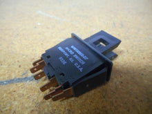 Load image into Gallery viewer, Micro Switch WW1K05D-D7 Snap In Panel Mount Switch