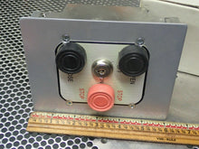 Load image into Gallery viewer, 3BFLX-US Key# Z102 Garage Door Keyed Control Station New Old Stock