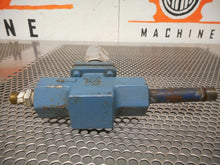 Load image into Gallery viewer, Parker 107119 Shut Off Valve 400PSIG FPT 0.25" A352 060 LCB Used With Warranty