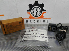 Load image into Gallery viewer, 3M W-2933 Battery Charger 115VAC 60Hz 15W 6VDC 450mA New In Box