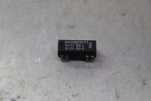 Load image into Gallery viewer, Magnecraft W117 DIP 4 W171 DIP 5 Reed Relays New Old Stock (Lot of 9)