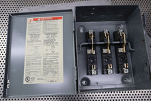 Load image into Gallery viewer, Square D 92351 Series T04 30A 240VAC Double Throw Switch New See All Pictures