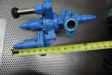 Load image into Gallery viewer, PARKER B14509 S6A Solenoid Valve Unit Used With Warranty See All Pictures