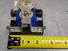 Load image into Gallery viewer, 9425-7201 Rev E Relay W/ V3-1153-D8 1A 125VAC Switch New Old Stock