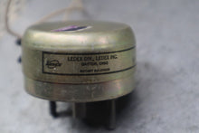 Load image into Gallery viewer, Ledex H-2073-027 Rotary Solenoids New Old Stock (Lot of 4)
