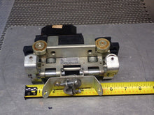 Load image into Gallery viewer, Underwriters Lab. 3521 E11348N Busway Barre Blindee S4 LL7907 Feedrail 6 Used