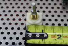 Load image into Gallery viewer, ACCORD SR-407 PSS-23 P385-8-XN Rotary Switches New Old Stock (Lot of 2)