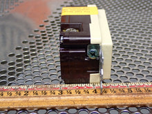 Load image into Gallery viewer, Hubbell LR65045 20A 125V 60Hz GFCI Dual Receptacle New No Box