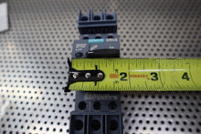 Load image into Gallery viewer, Siemens 3RV2711-1DD10 Circuit Breaker 3,2A New Old Stock