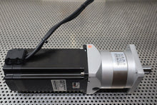 Load image into Gallery viewer, 86J18156EC-1000-LS-14-Z-E3MO Motor W/ CPF90-5-S2 Reducer Used With Warranty