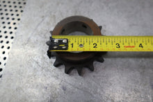 Load image into Gallery viewer, Martin 50BS15 1-1/4 Sprocket 15 Teeth New Old Stock See All Pictures