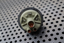 Load image into Gallery viewer, Type 901 C26311-H27-C13 Pressure Switch New Old Stock See All Pictures