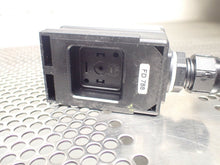 Load image into Gallery viewer, Bosch 0811405143 Connector Proportional Amplifier 24V 2.5A 0-10V Used (Lot of 2)