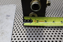 Load image into Gallery viewer, 819868086FL Manifold Valve Block With Attached Fittings Used See All Pictures