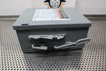 Load image into Gallery viewer, Square D 92351 Series T04 30A 240VAC Double Throw Switch New See All Pictures