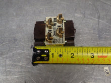 Load image into Gallery viewer, Sylvania PA Type H & HO Contact Block 600V New Old Stock