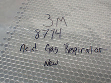 Load image into Gallery viewer, 3M 8714 Acid Gas Respirator New Old Stock See All Pictures