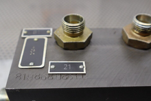 Load image into Gallery viewer, 819868086FL Manifold Valve Block With Attached Fittings Used See All Pictures