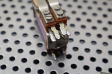 Load image into Gallery viewer, Relais Tris 6a TBV 62017/9e 9e Relays Used With Warranty (Lot of 3)