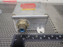 Load image into Gallery viewer, Delaval Barksdale B1T-A12SS Pressure Actuated Switch New Old Stock See All Pics