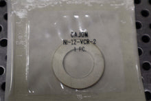 Load image into Gallery viewer, CAJON NI-12-VCR-2 VRC Silver Plated Gasket Fittings New Old Stock (Lot of 10)