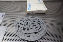 Load image into Gallery viewer, TSUBAKI RF2040S-NEP C2040NTRB Roller Chain 10Ft 120 Links New Old Stock