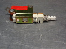 Load image into Gallery viewer, Micro Switch 130072 Pushbutton Snap Switches 15A 1/2HP 125V New (Lot of 5)