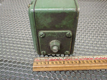 Load image into Gallery viewer, Square D 9012-ADW5 Pressure Switch 135-1000 70 150# Used With Warranty See Pics